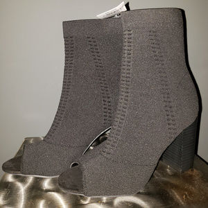 Women Open Toe Boots